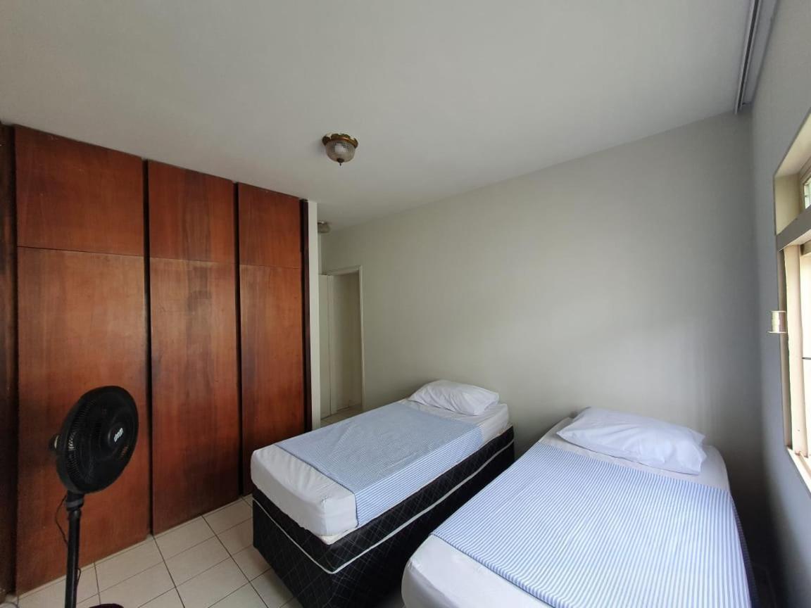 Hostel Umuarama Uberlândia Exterior foto