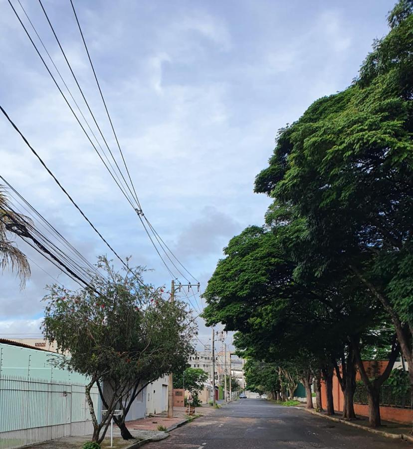 Hostel Umuarama Uberlândia Exterior foto